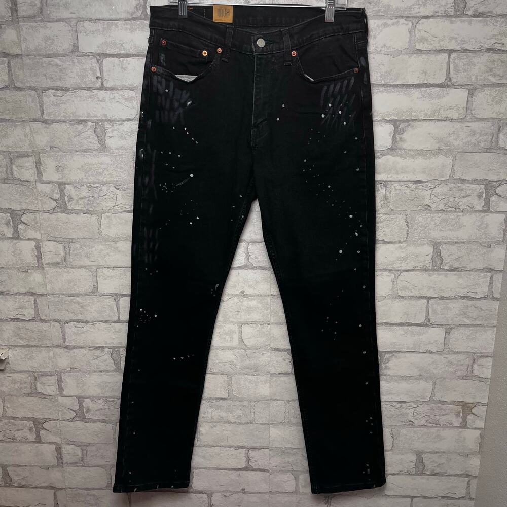 Levi’s Splatter Paint Pants